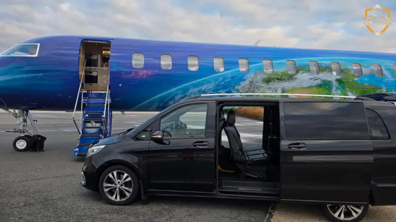 Mercedes-Benz V-Class Airport Transfer